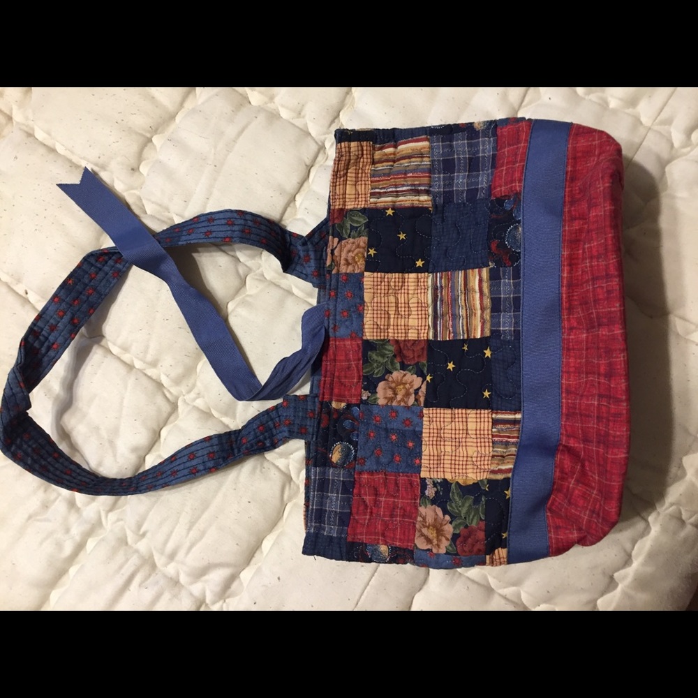 Patchwork purse with Starpatterned lining